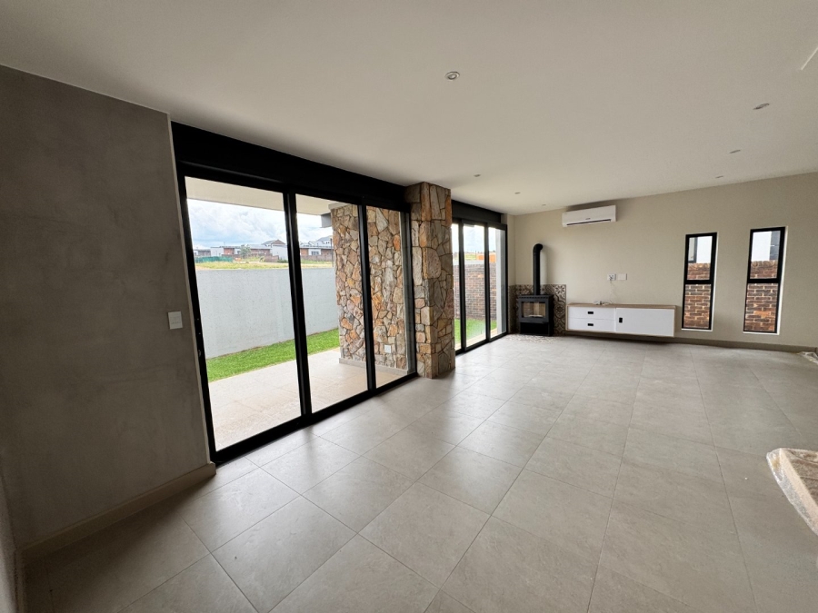 3 Bedroom Property for Sale in Helderzicht Eco Estate North West